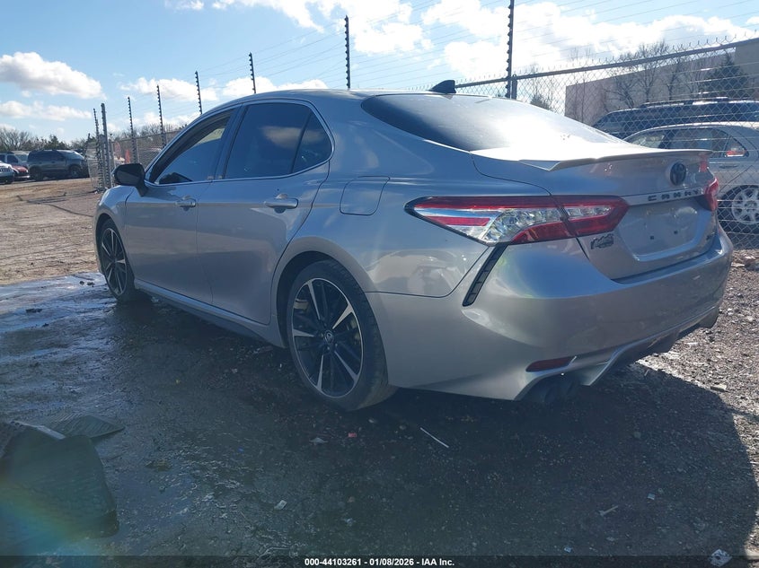 2020 Toyota Camry Xse