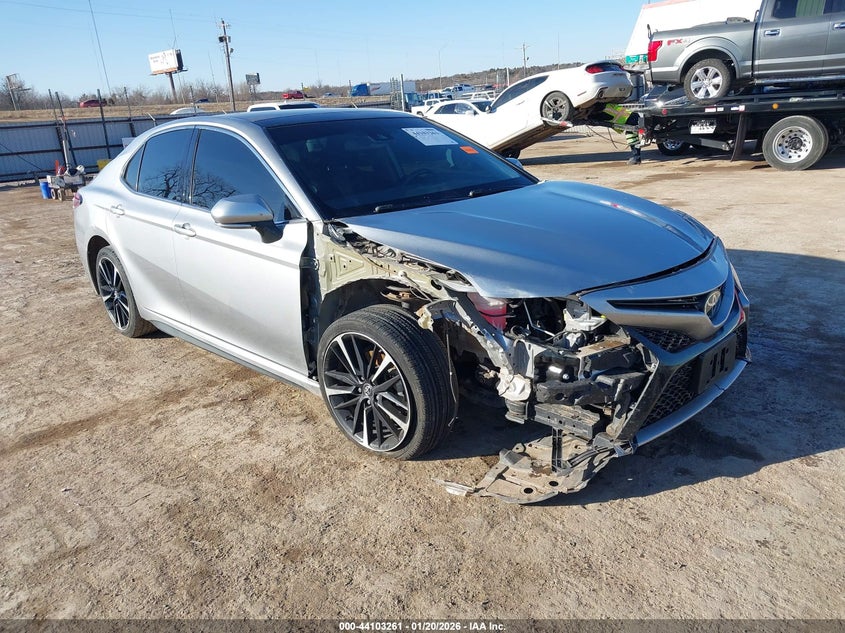 2020 Toyota Camry Xse