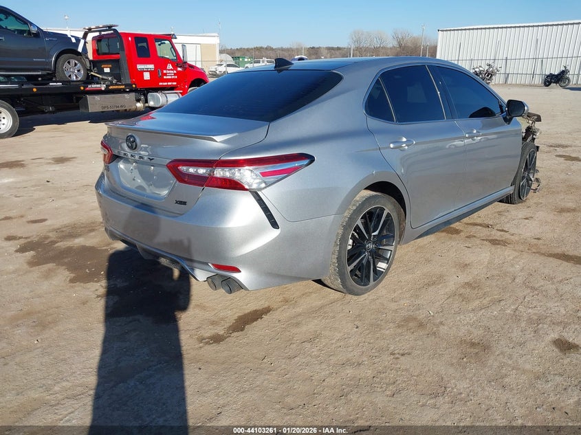 2020 Toyota Camry Xse
