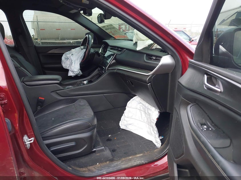 2024 Jeep Grand Cherokee L Altitude X 4X4