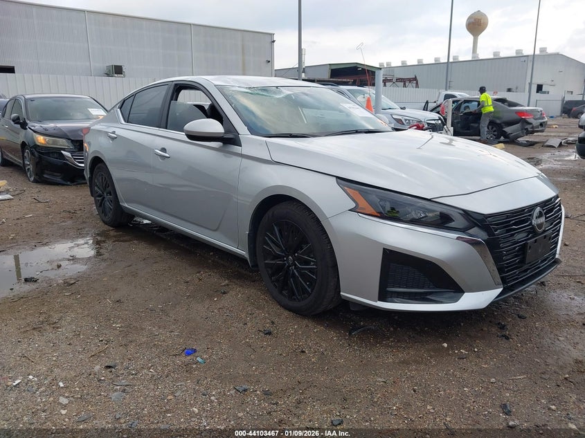 2025 Nissan Altima Sv Fwd