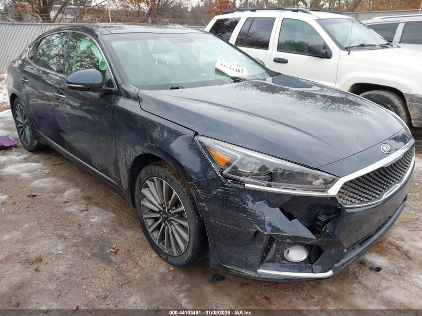 2017 Kia Cadenza Premium