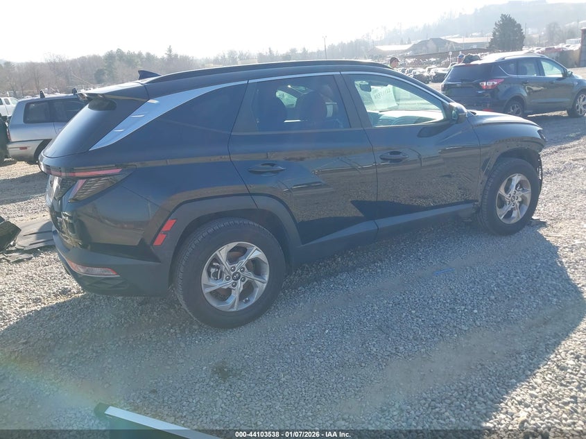 2022 Hyundai Tucson Sel