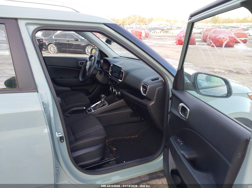 2025 Hyundai Venue Sel