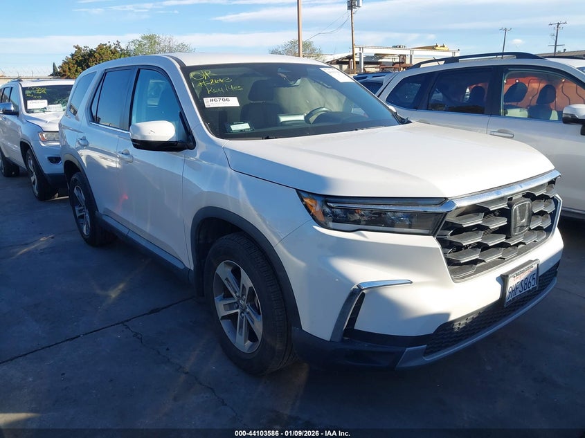HONDA PILOT 2WD EX-L 8 PASSENGER 2023