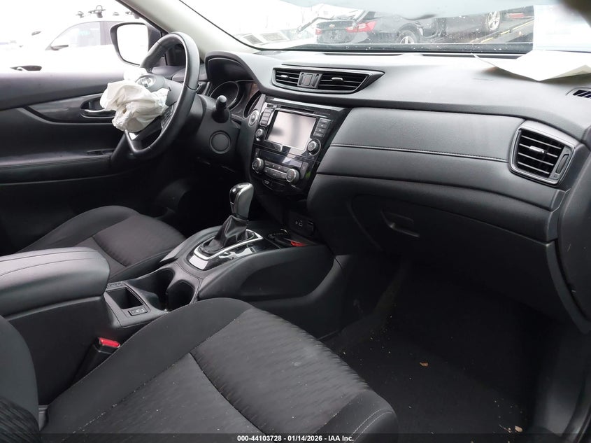 2019 Nissan Rogue Sv