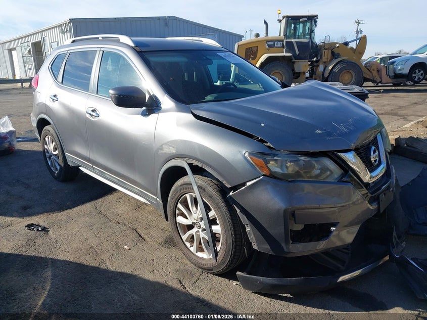 2017 Nissan Rogue Sv