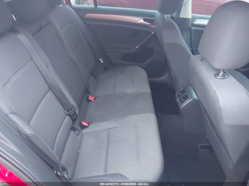 2017 Volkswagen Golf Sportwagen Tsi S VIN: 3VWC17AU2HM500915 Lot: 44103773