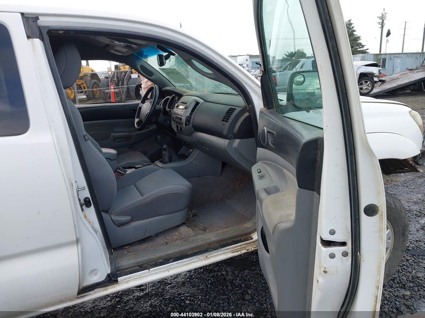 2011 Toyota Tacoma Base V6