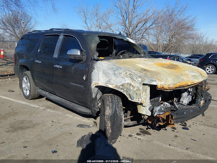 2011 Chevrolet Suburban 1500 Ls