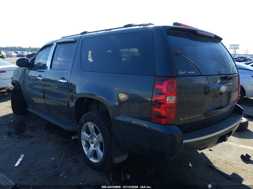 2011 Chevrolet Suburban 1500 Ls