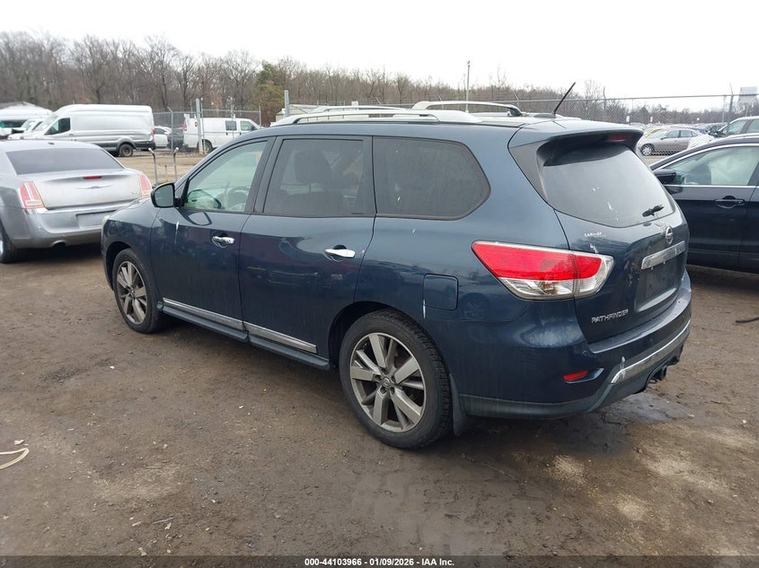 2015 Nissan Pathfinder Platinum