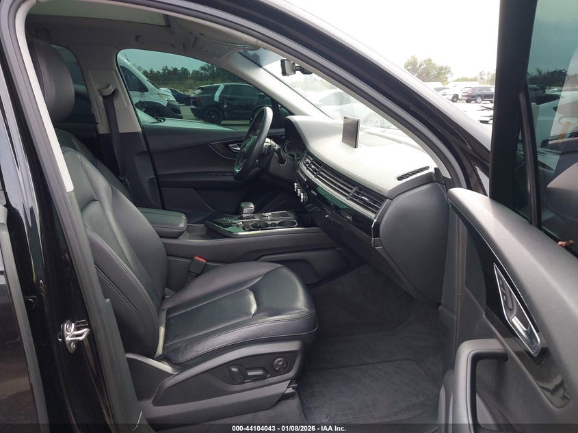 2019 Audi Q7 55 Premium/55 Se Premium