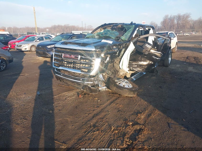 2025 GMC Sierra 3500Hd 4Wd Long Bed Slt
