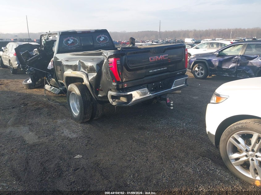 2025 GMC Sierra 3500Hd 4Wd Long Bed Slt