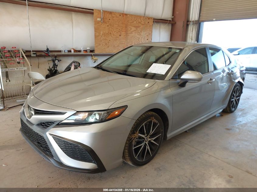 2022 Toyota Camry Se