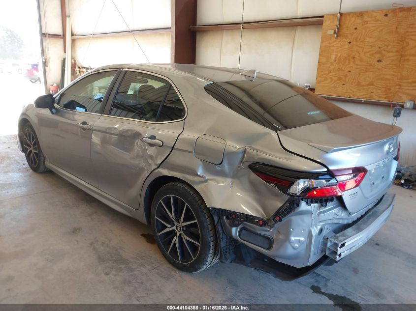 2022 Toyota Camry Se