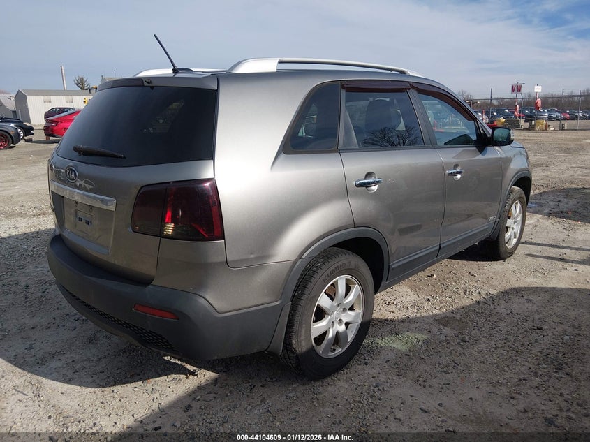 Vin: 5xyktda10bg129710, lot: 44600466, kia sorento lx 20114