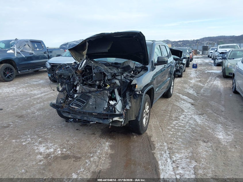 2019 Jeep Grand Cherokee Laredo E 4X4