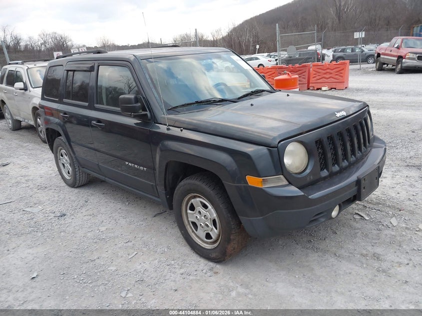 1C4NJRBBXED778635 2014 Jeep Patriot Sport auction photo 1