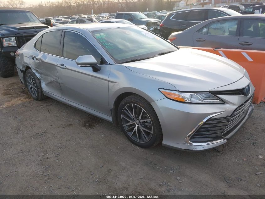 2023 Toyota Camry Hybrid