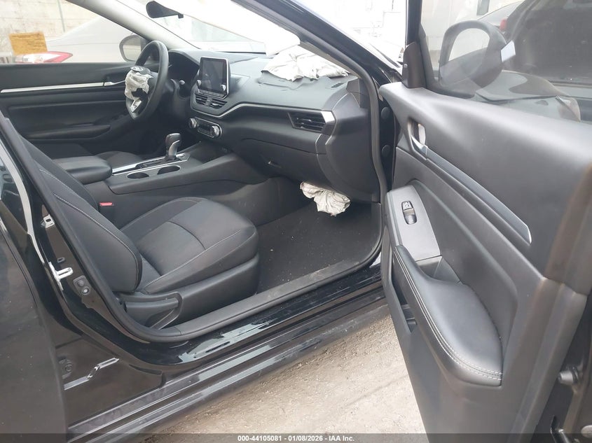 2022 Nissan Altima Sv Fwd