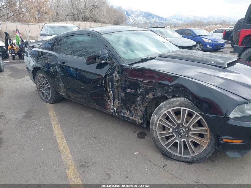 2010 FORD MUSTANG auction photo 6