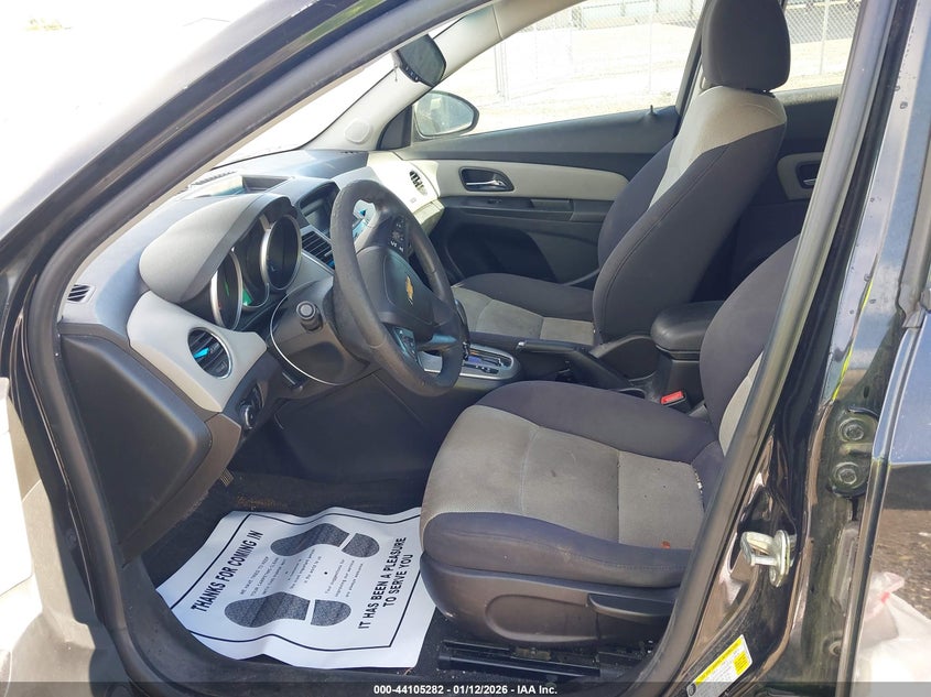 2013 Chevrolet Cruze Ls Auto