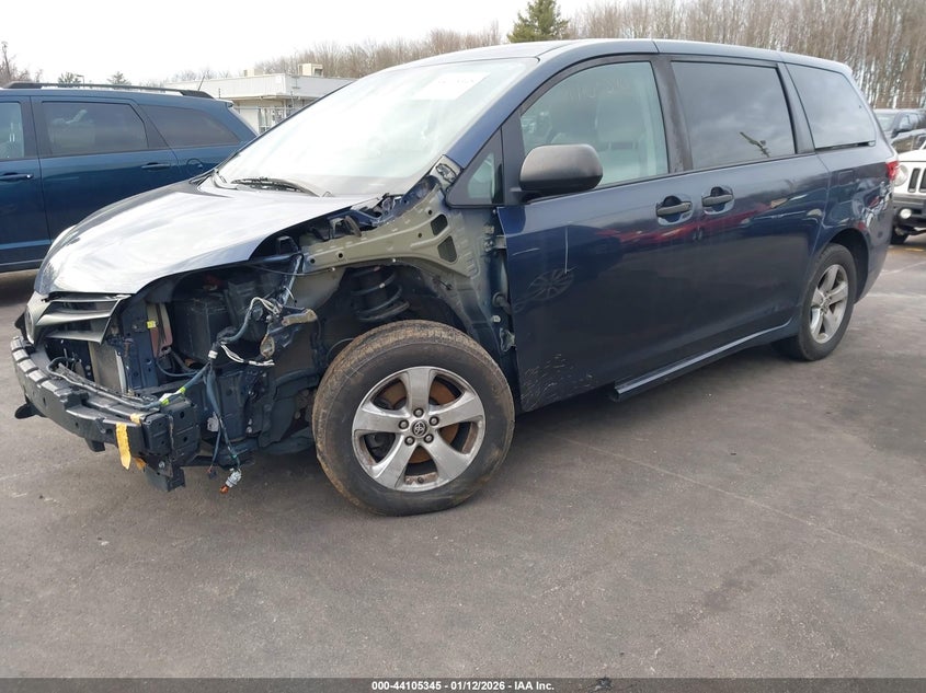 2020 Toyota Sienna L