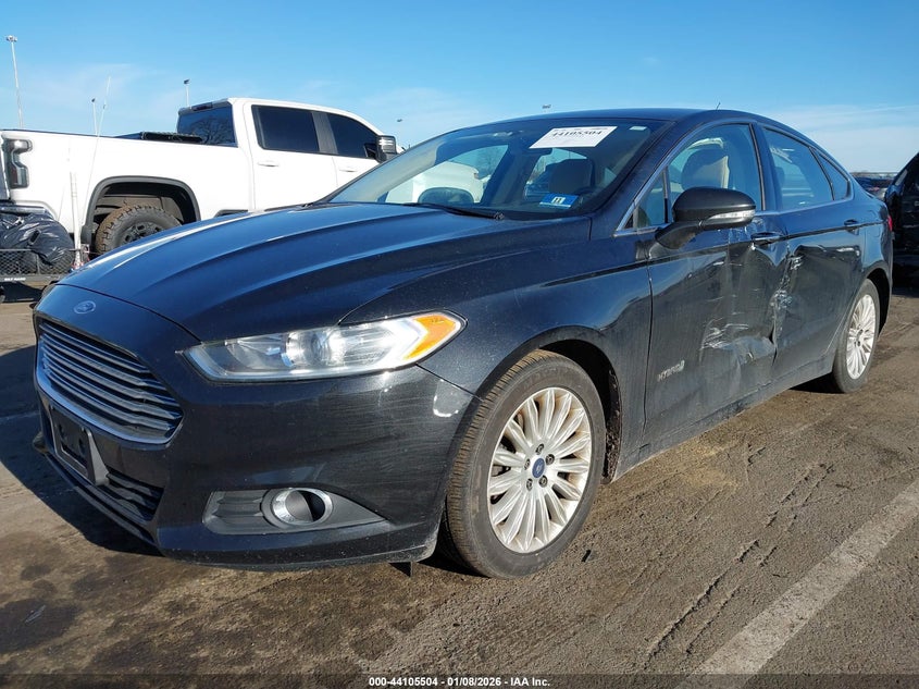 2015 Ford Fusion Hybrid Se
