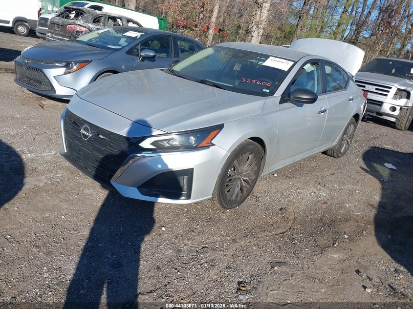 2024 Nissan Altima Sv Fwd