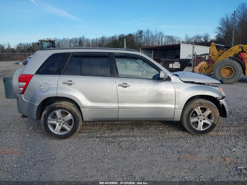 2006 Suzuki Grand Vitara Luxury VIN: JS3TD947564105794 Lot: 44105692