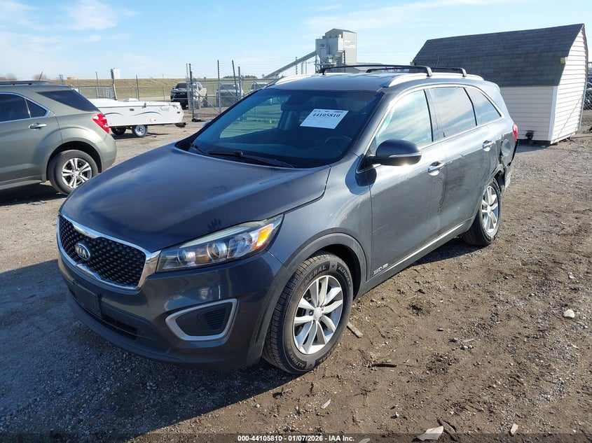VIN 5XYPGDA59JG409279 2018 KIA SORENTO 3.3L LX