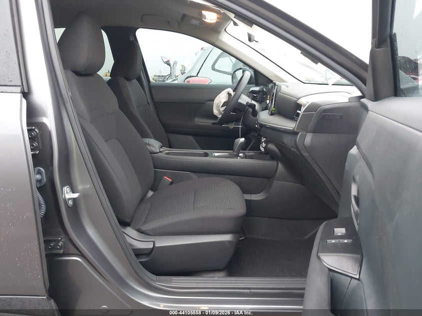 2025 Nissan Kicks S Fwd