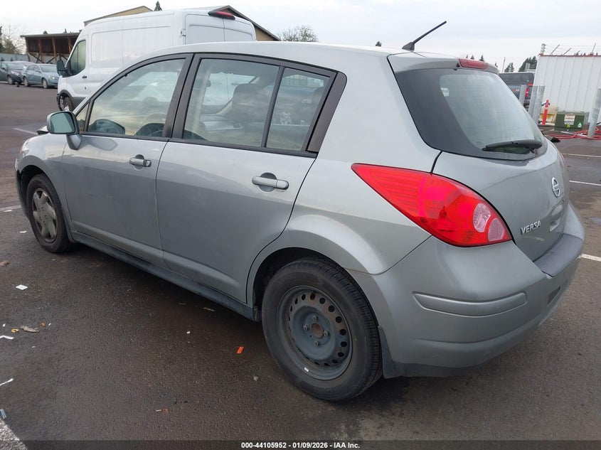 2011 Nissan Versa 1.8S