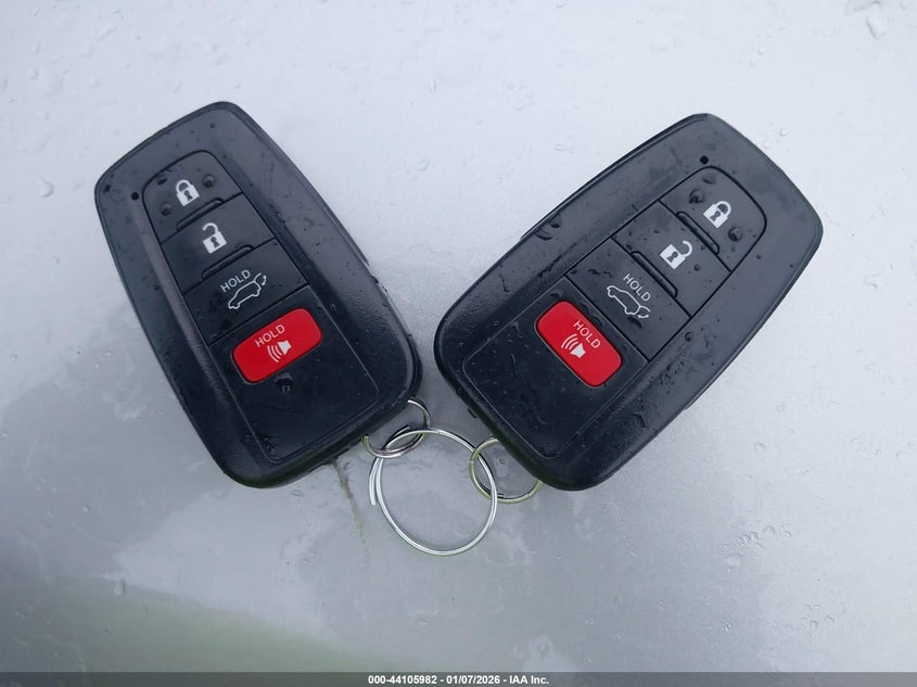 VIN 2T3EWRFV6LW056309 2020 TOYOTA RAV4 HYBRID XSE