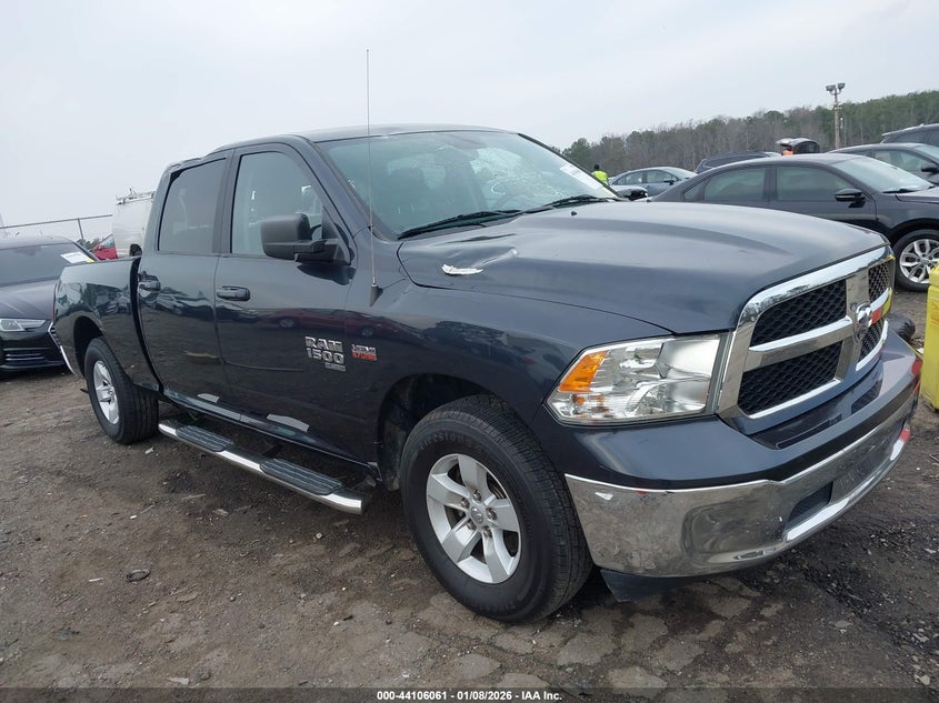 2019 Ram 1500 Classic Slt 4X2 6'4 Box