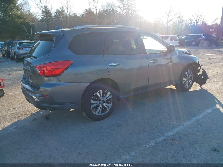 2019 Nissan Pathfinder S