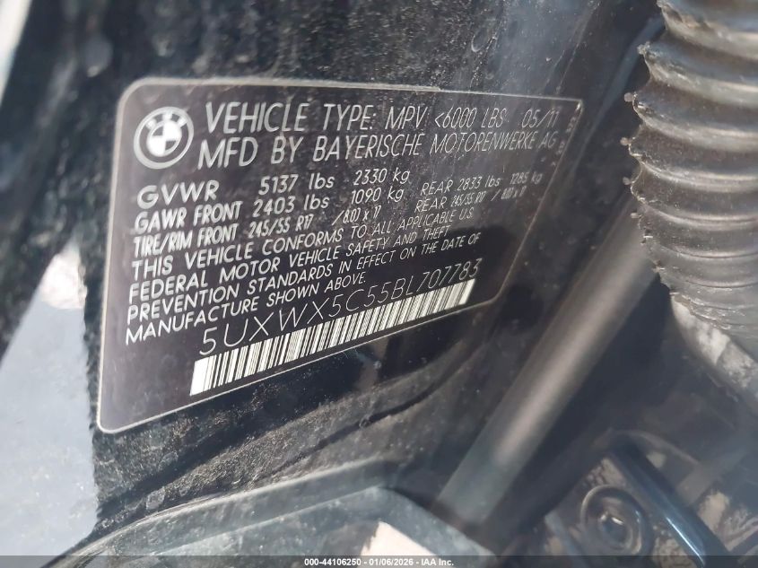 2011 BMW X3 xDrive28I VIN: 5UXWX5C55BL707783 Lot: 44106250