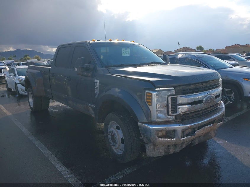 1FT8W4DT4KEE11310 FORD F-450 Photo 1