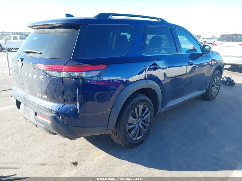 2022 Nissan Pathfinder Sv 4Wd