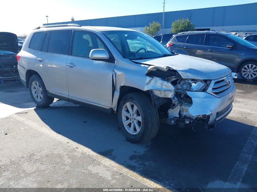2013 Toyota Highlander Base Plus V6