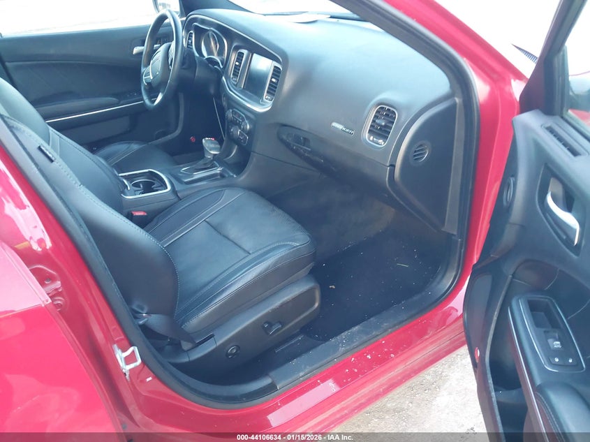 2016 Dodge Charger Sxt