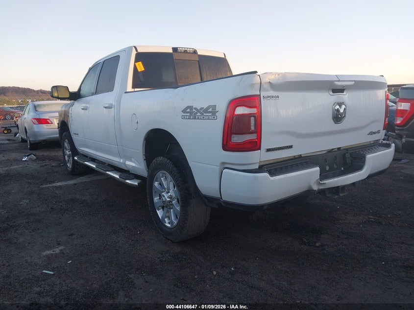 Vin: 3c6ur5dl4lg238949, lot: 44602504, ram 2500 big horn  4x4 6'4 box 20203