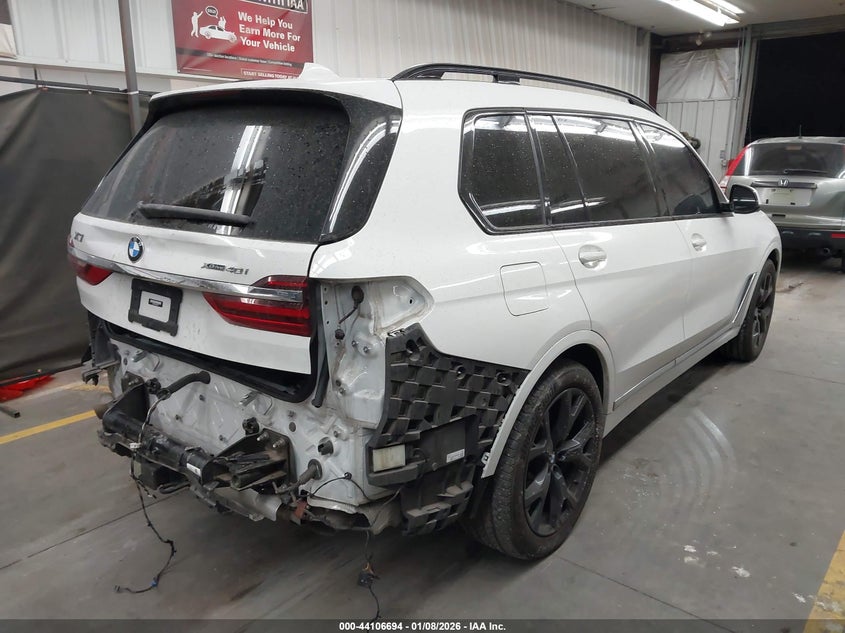 2022 BMW X7 xDrive40I
