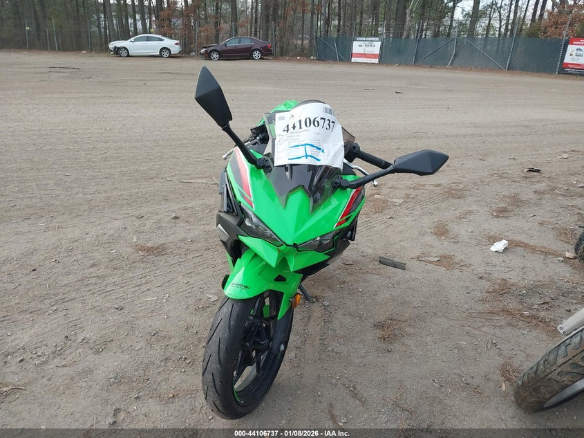 VIN ML5EXGJ13RDA22613 2024 KAWASAKI EX500 A/B