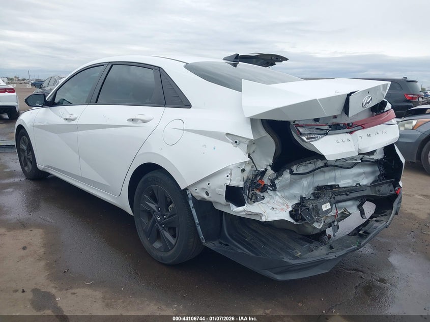 2021 Hyundai Elantra Sel