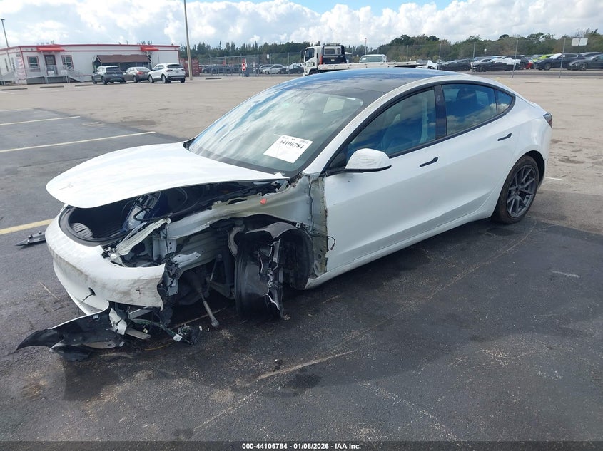 2022 Tesla Model 3 Rear-Wheel Drive