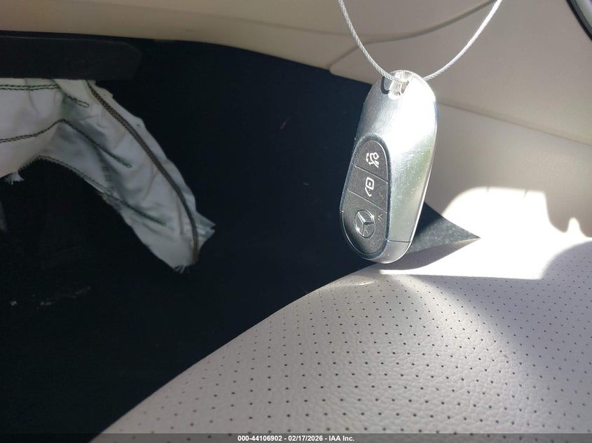 2022 Mercedes-Benz C 300 Sedan VIN: W1KAF4GBXNR058031 Lot: 44106902