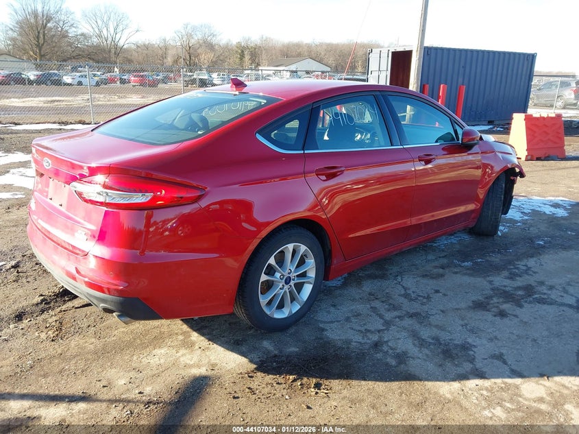 2020 Ford Fusion Se